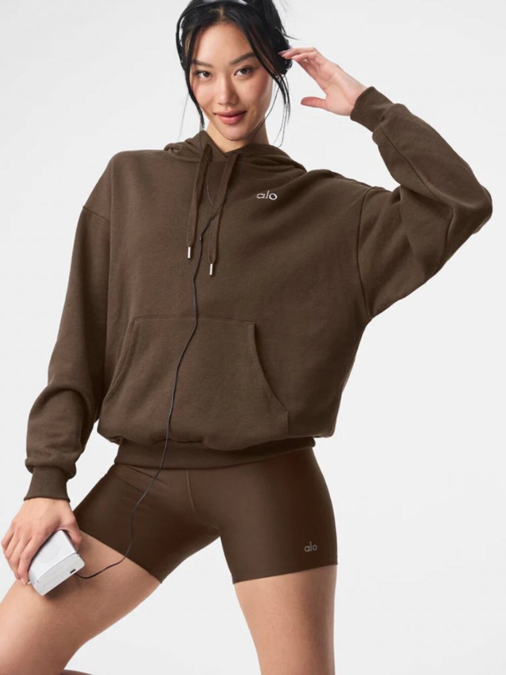 Alo Yoga Accolade Hoodie in Espresso